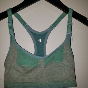 Lululemon compression sports bra